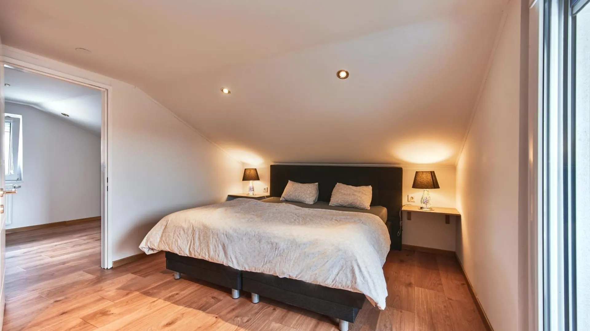 Vienna Prestige Luxury 3Bd Villa 0*,  النمسا